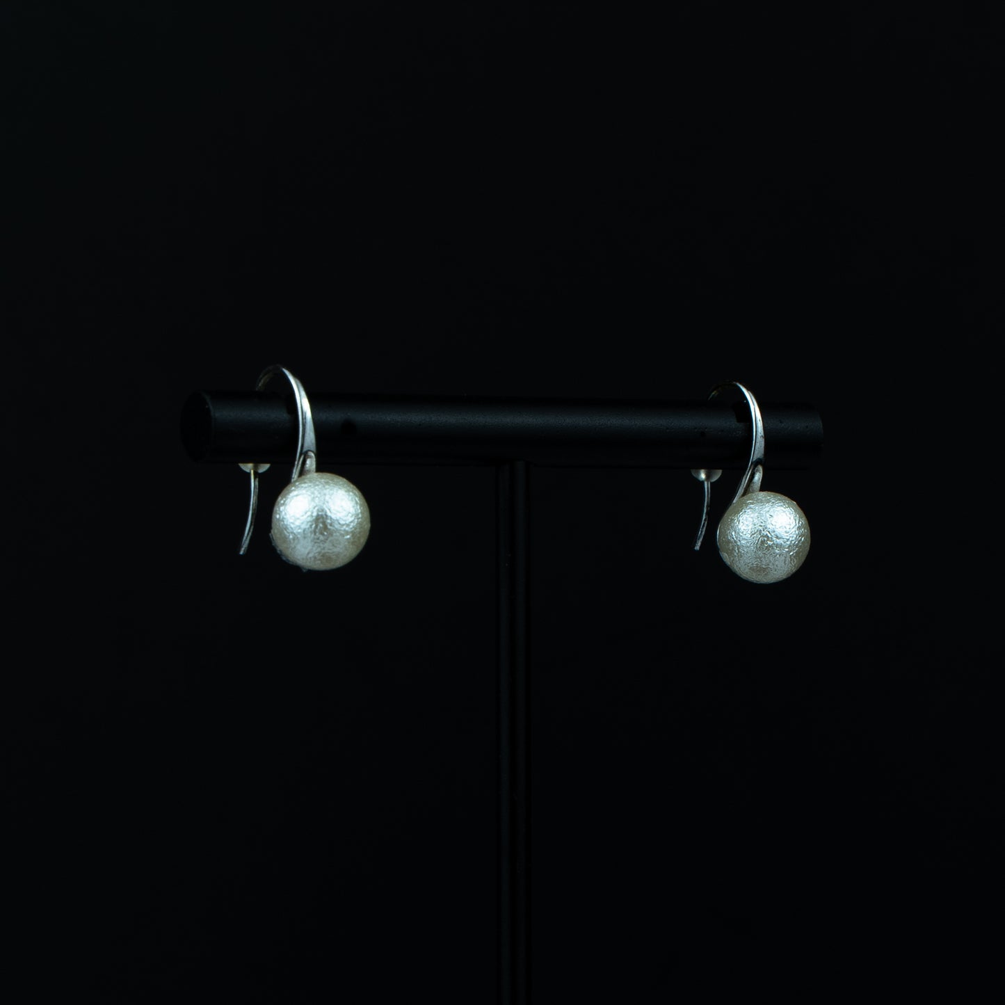 Elaris Drop Earrings