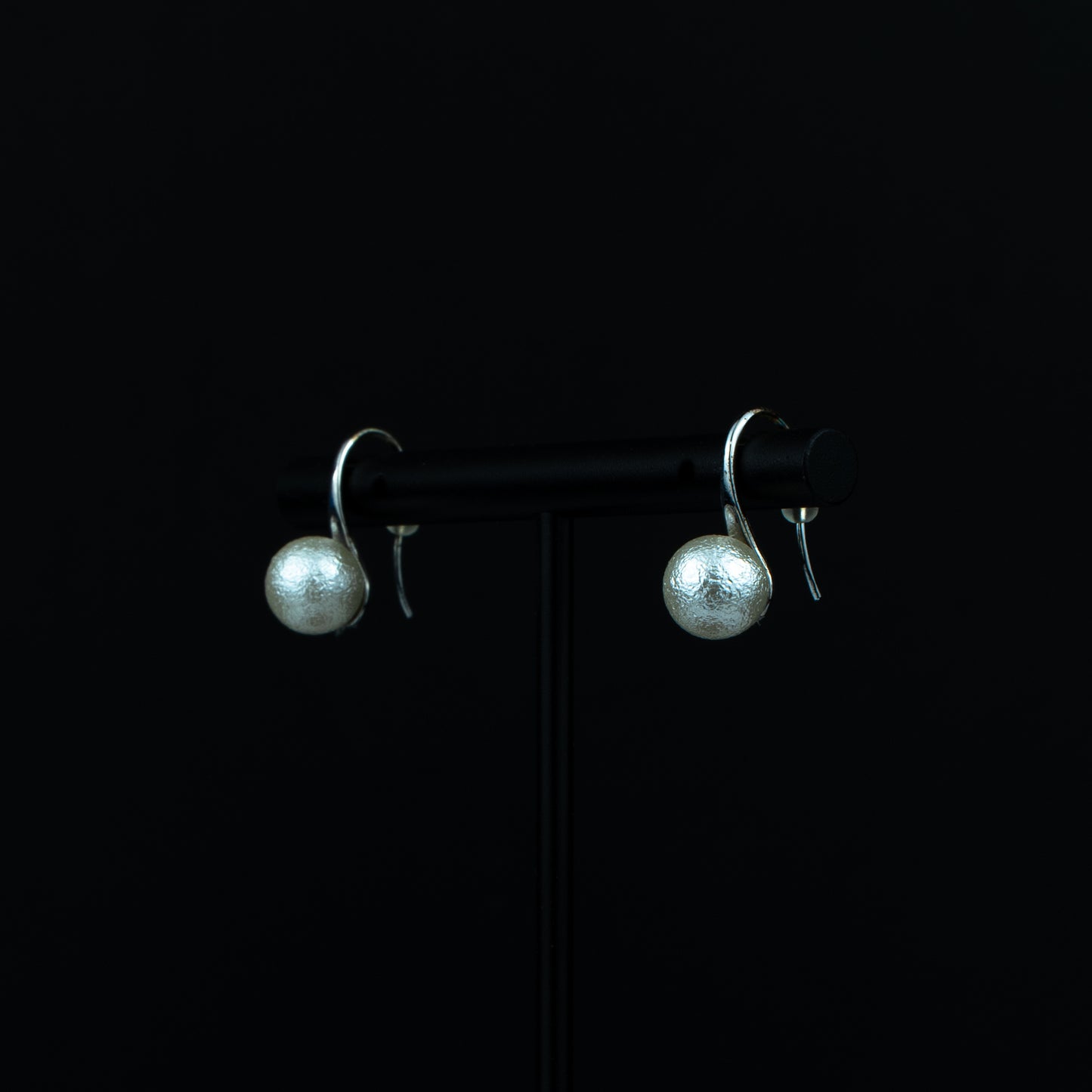 Elaris Drop Earrings