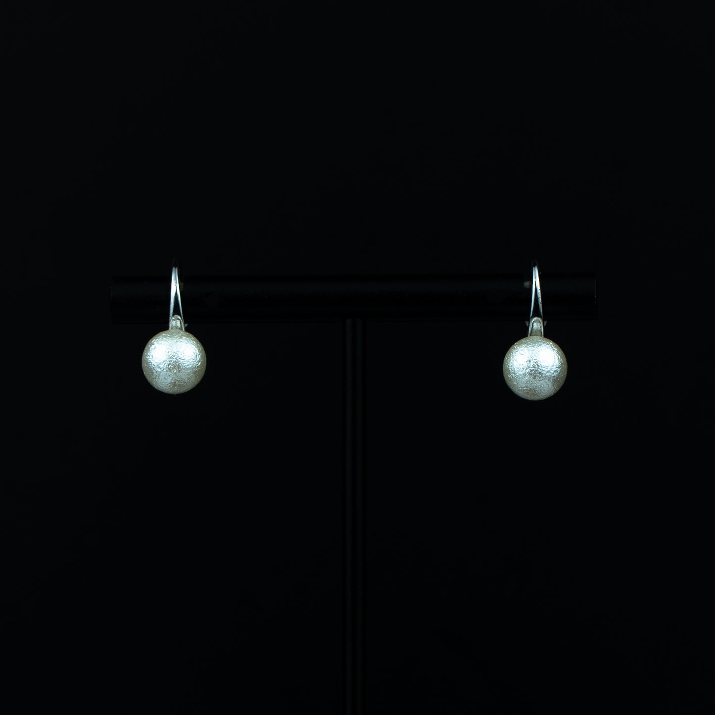 Elaris Drop Earrings
