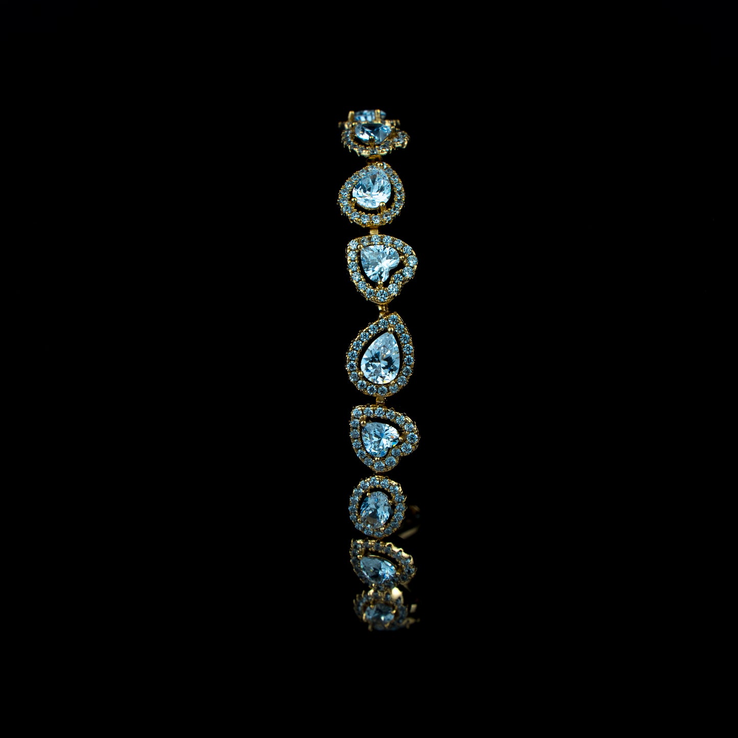 Azura Teardrop Bracelet