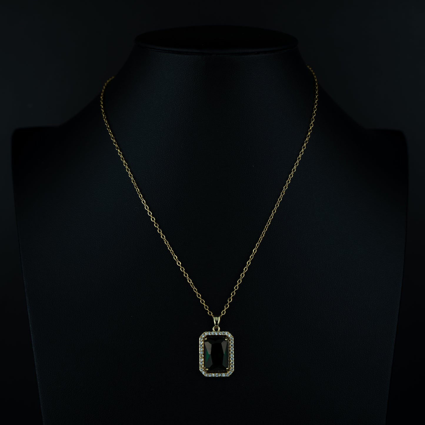 Emerald Grace Pendant Necklace