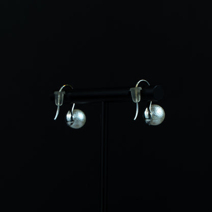 Elaris Drop Earrings